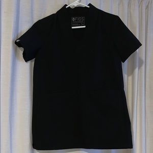 figs banepa scrub top